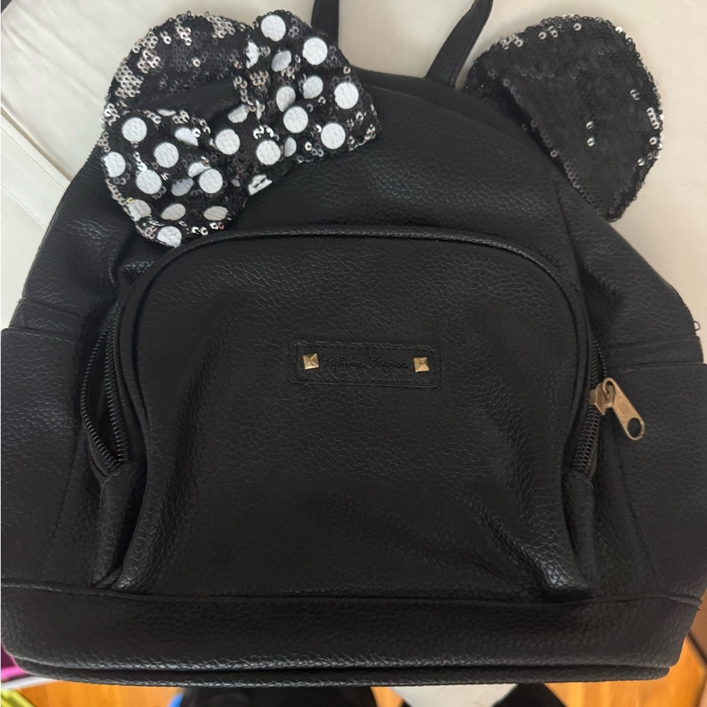 Minnie Mouse mini backpack